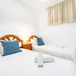 Malagasuite Tropical Terrace & Pool Apartamento *
